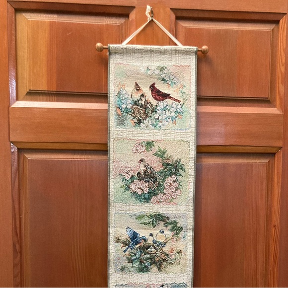 Beaded embroidered banner flag bird flower garden of Eden nature white green - Picture 5 of 7